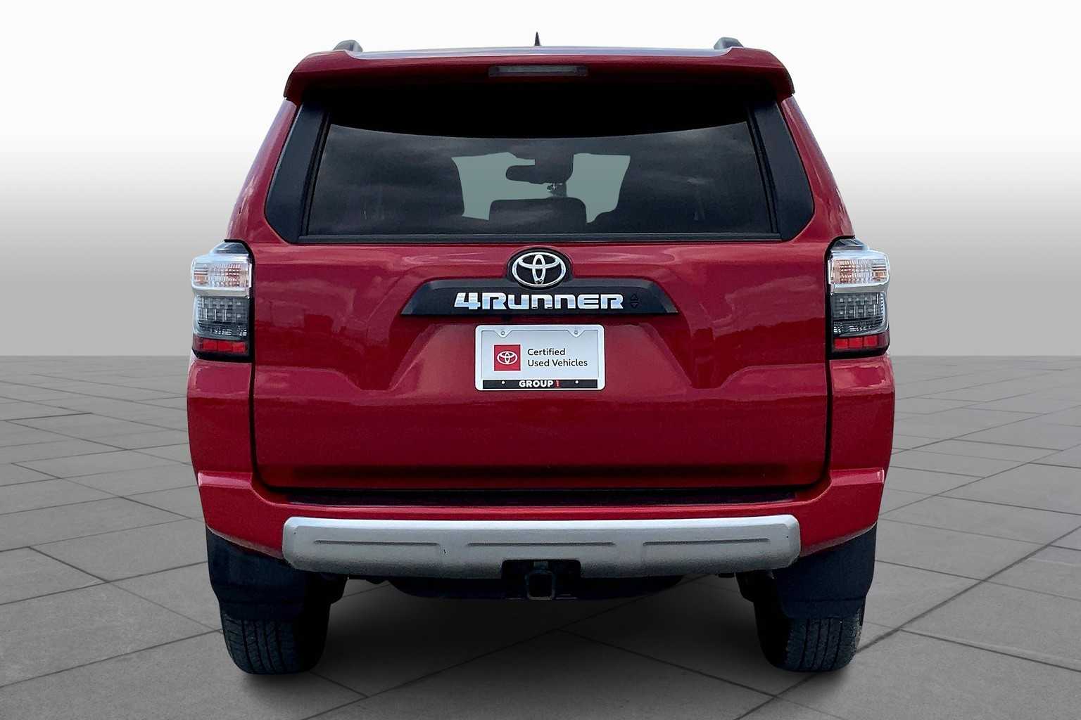 2024 Toyota 4Runner TRD photo 3