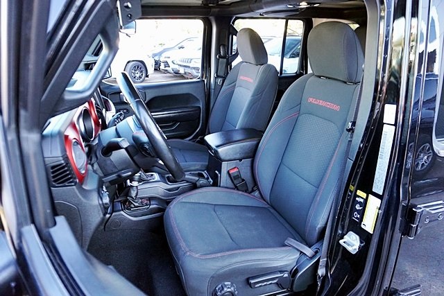 Used 2020 Black Jeep Unlimited Rubicon image 14