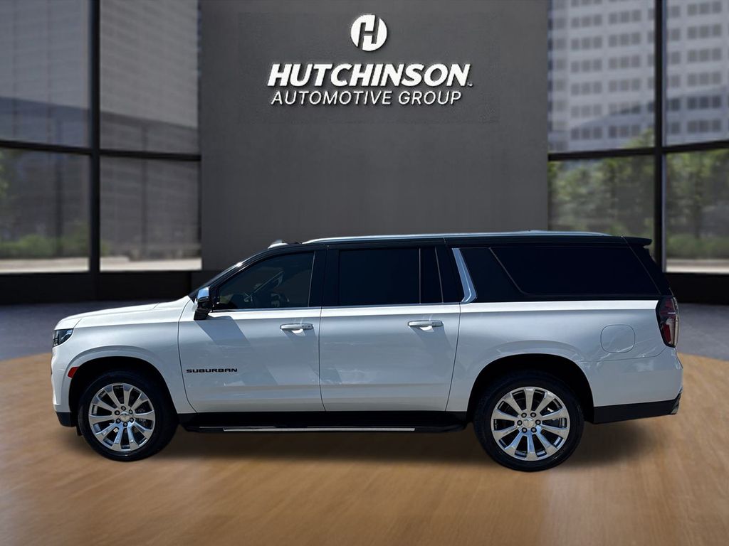 2021 Chevrolet Suburban Premier photo 6