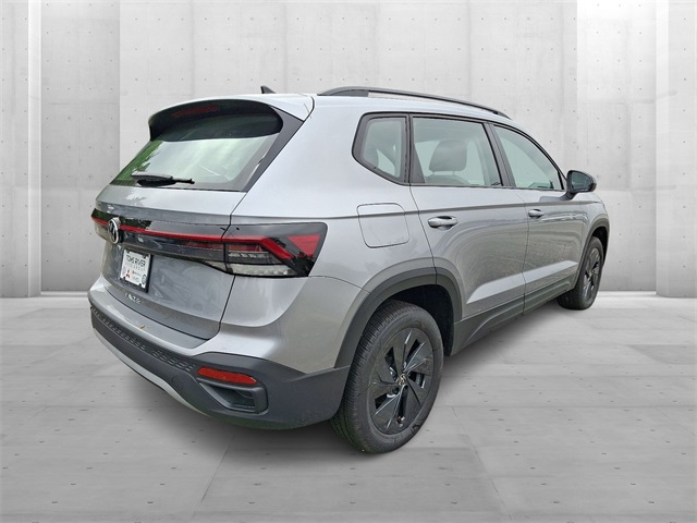 2025 Volkswagen Taos S photo 3