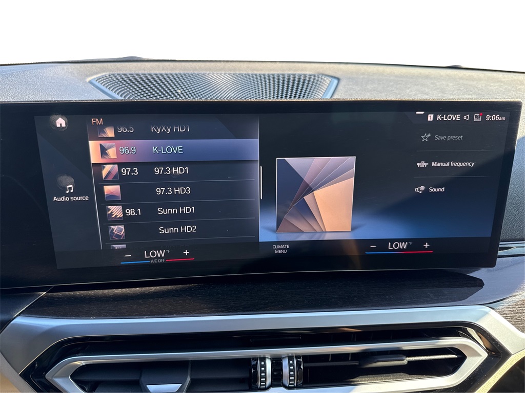 2024 Bmw 330i photo 19