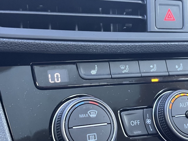 2023 Volkswagen Jetta 1.5T SE photo 8
