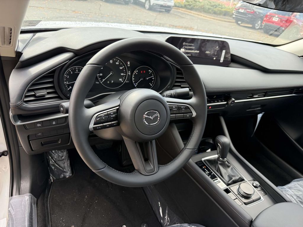 2026 Mazda Mazda3 2.5 Select Sport Base photo 2