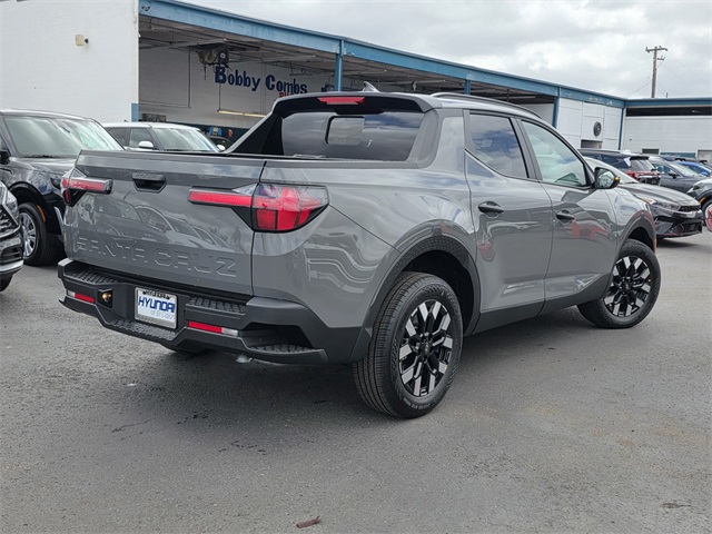 2025 Hyundai Santa Cruz SEL Activity photo 6