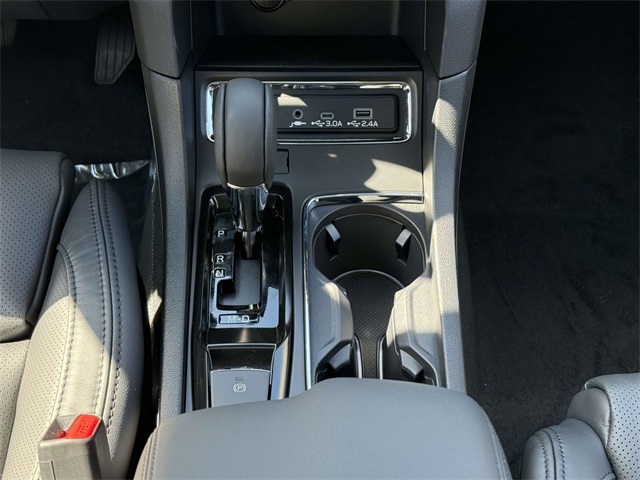 2025 Subaru Ascent Onyx Edition Touring photo 19