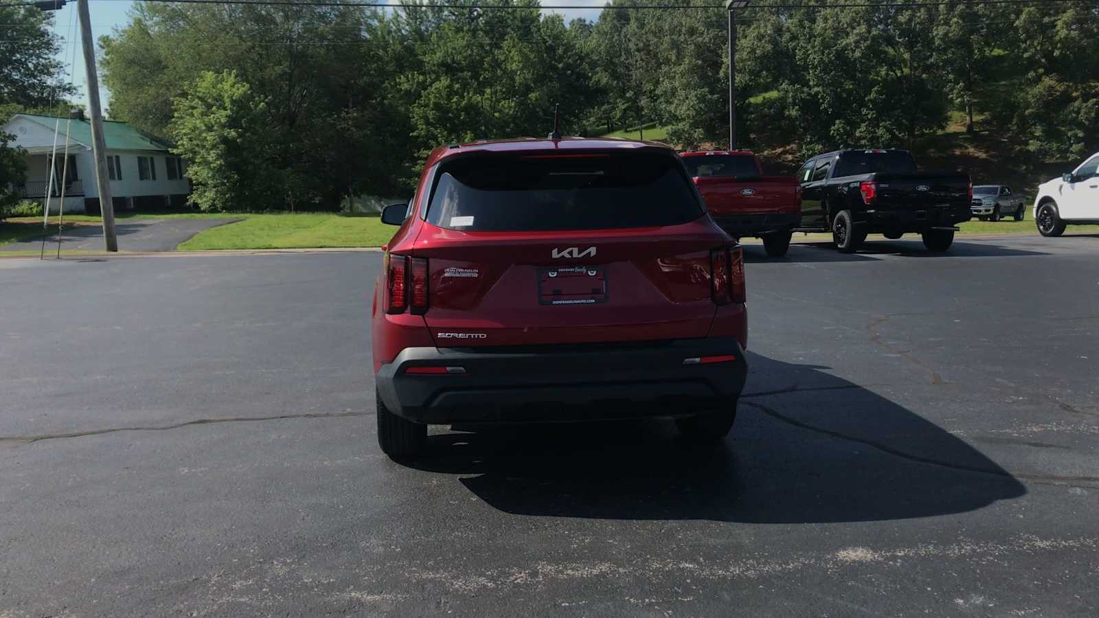2023 Kia Sorento LX photo 6