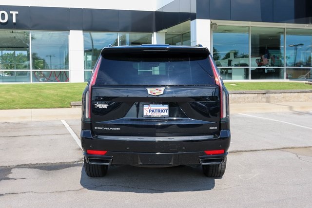 Used 2023 Black Cadillac Sport image 4