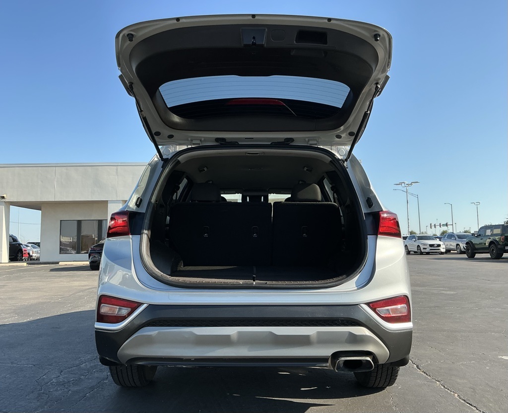 2020 Hyundai Santa Fe SEL photo 17