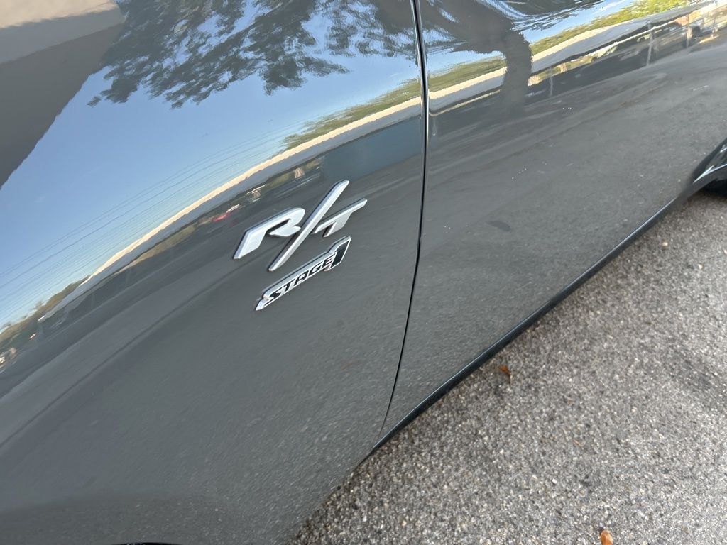 2025 Dodge Charger R/T photo 15