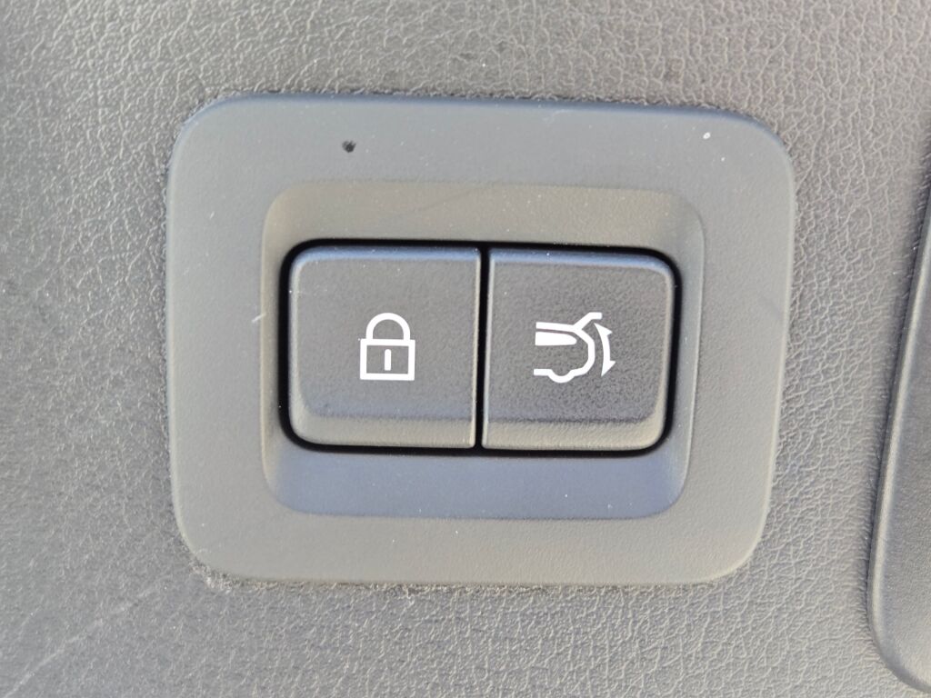 2024 Mazda CX-90 3.3 Turbo Preferred Plus photo 12