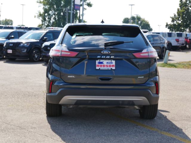 2024 Ford Edge SEL photo 14