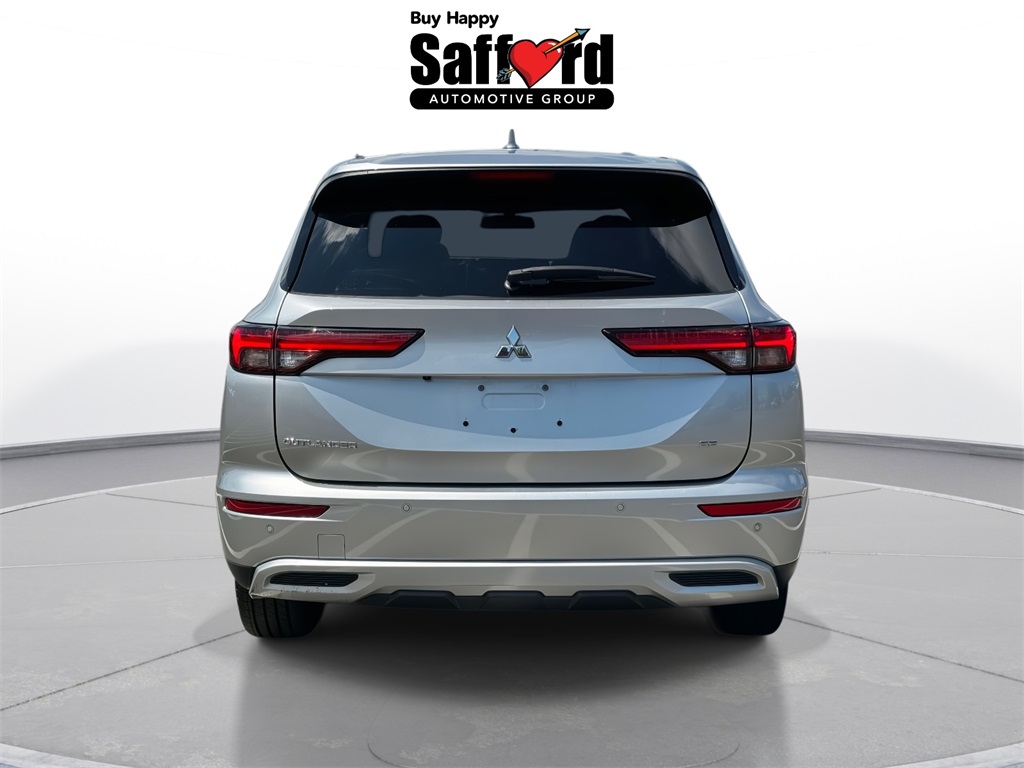 2022 Mitsubishi Outlander SE photo 4