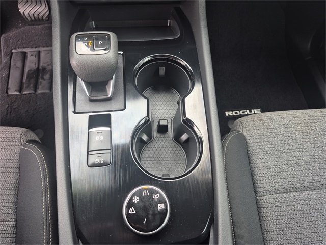 2022 Nissan Rogue S photo 39