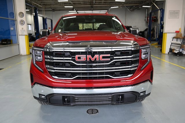 2026 Gmc Sierra 1500 SLT photo 2