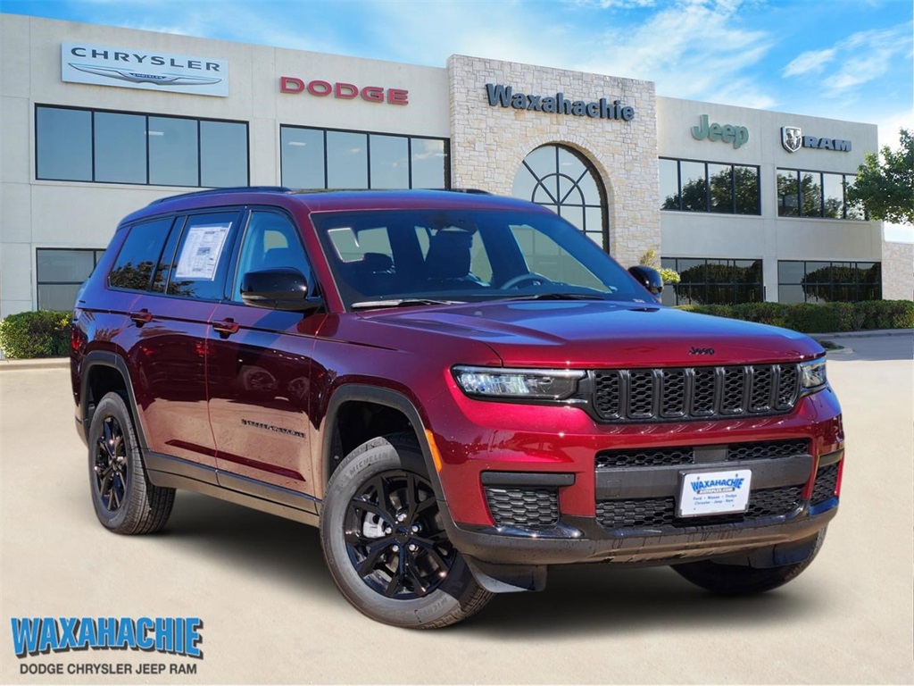 2025 Jeep Grand Cherokee L Altitude's photo