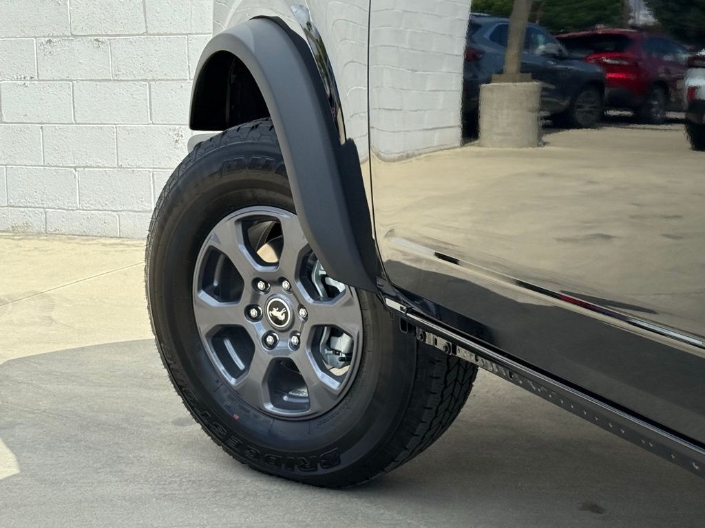 2025 Ford Bronco Big Bend photo 16