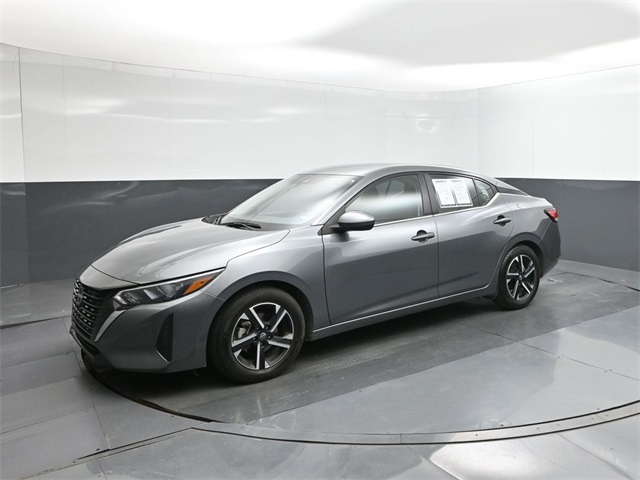 2024 Nissan Sentra SV's photo