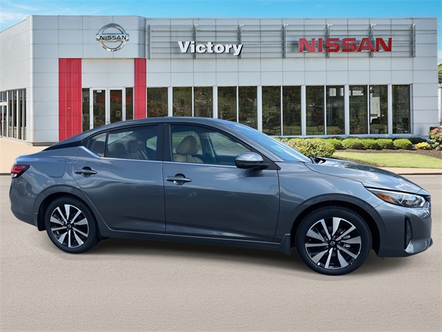 2025 Nissan Sentra SV photo 2