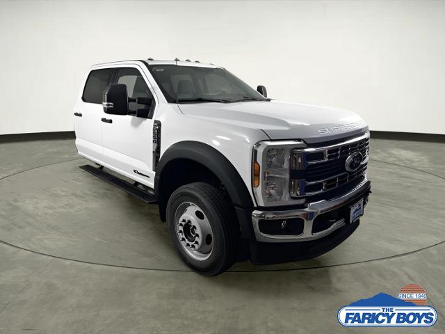 2025 Ford F-550 XLT photo 4