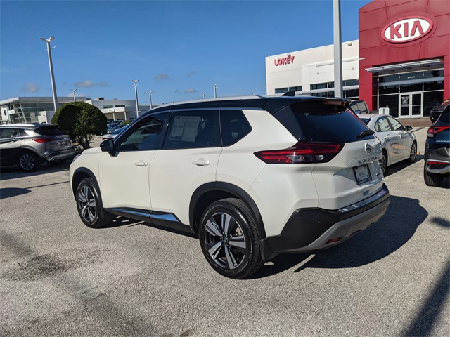 2021 Nissan Rogue SL photo 4