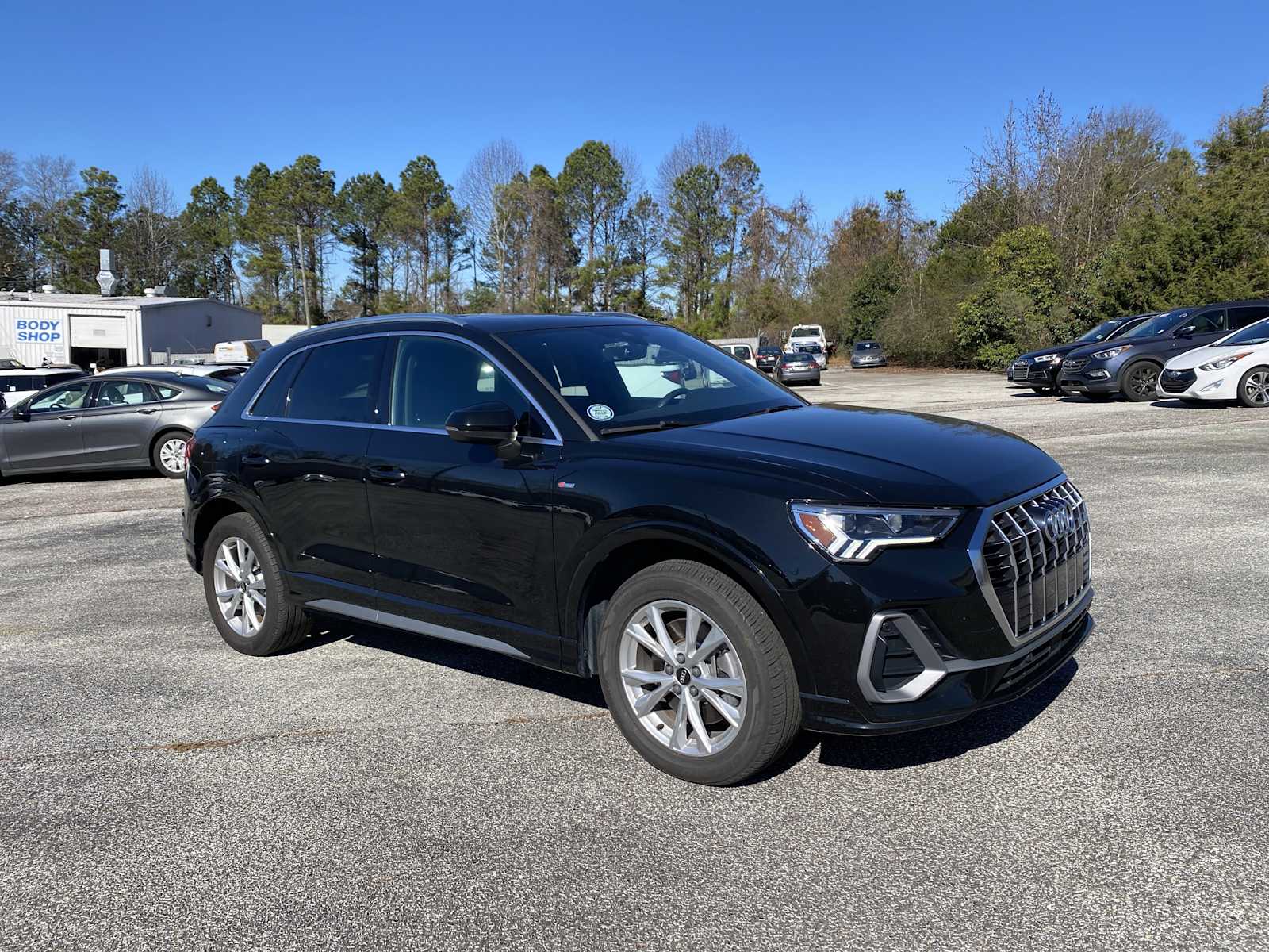 2024 Audi Q3 S Line Premium's photo