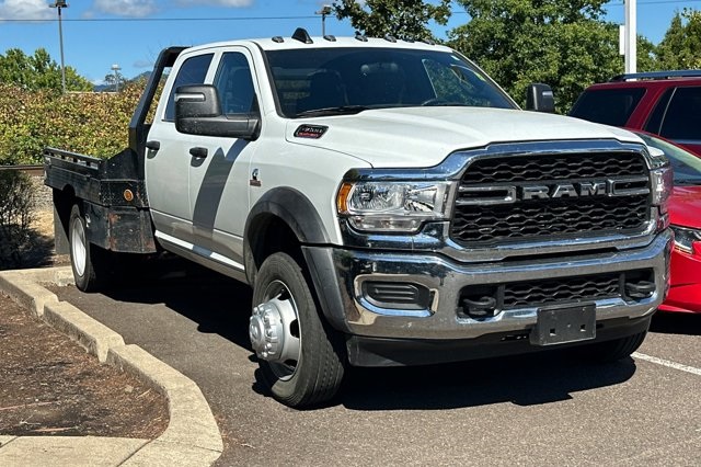 2024 Ram 4500 Tradesman photo 2