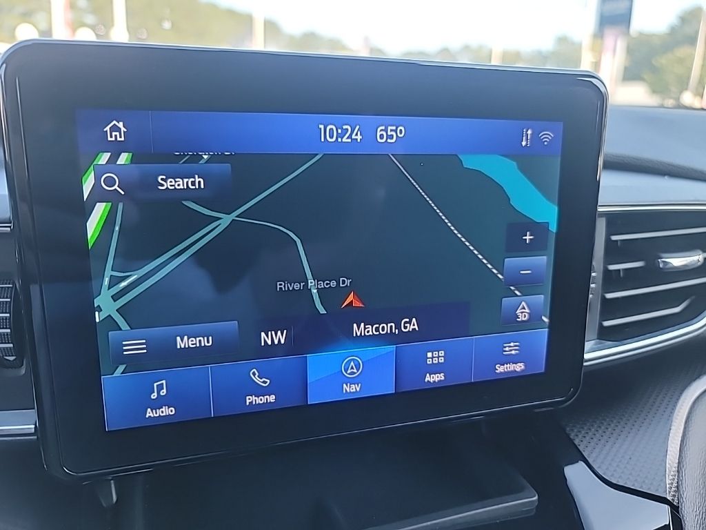 2021 Ford Explorer ST photo 13