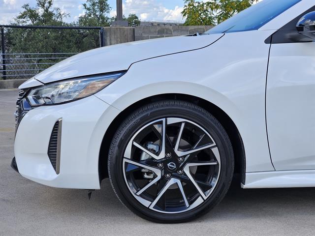 2024 Nissan Sentra SR photo 6