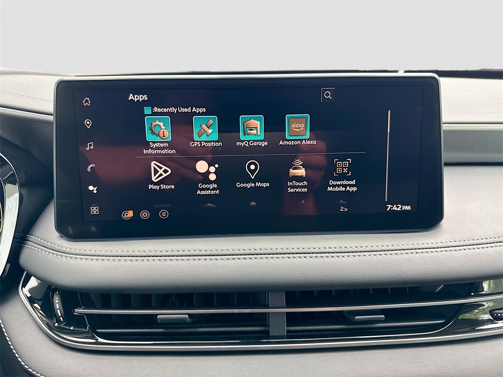 2026 Infiniti QX60 Luxe photo 15
