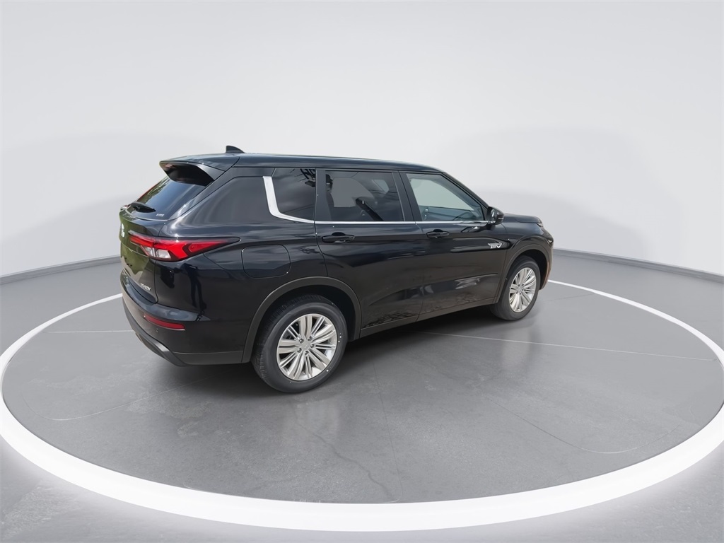 2025 Mitsubishi Outlander PHEV ES photo 4