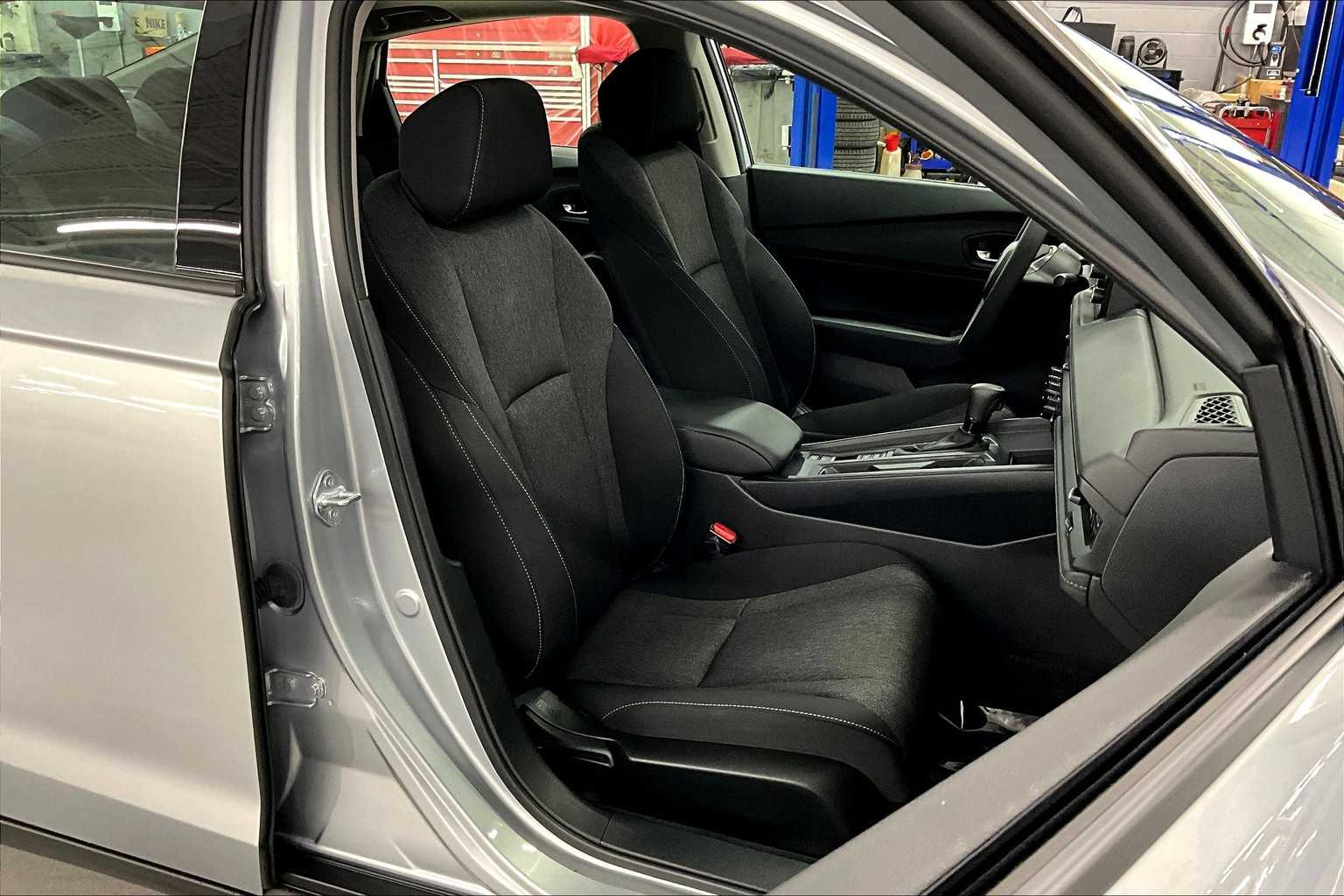 2024 Honda Accord EX photo 8