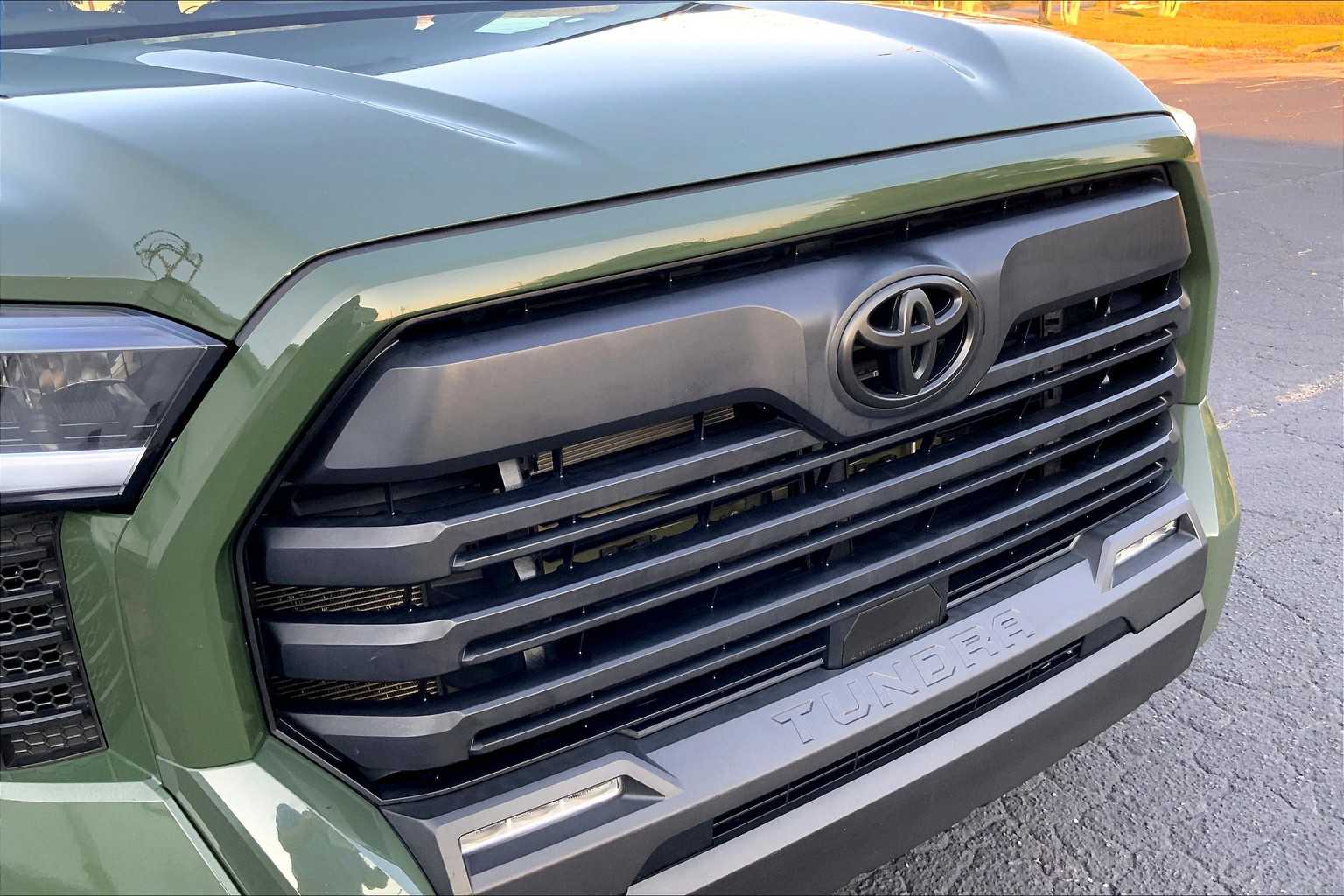 2022 Toyota Tundra SR5 photo 28