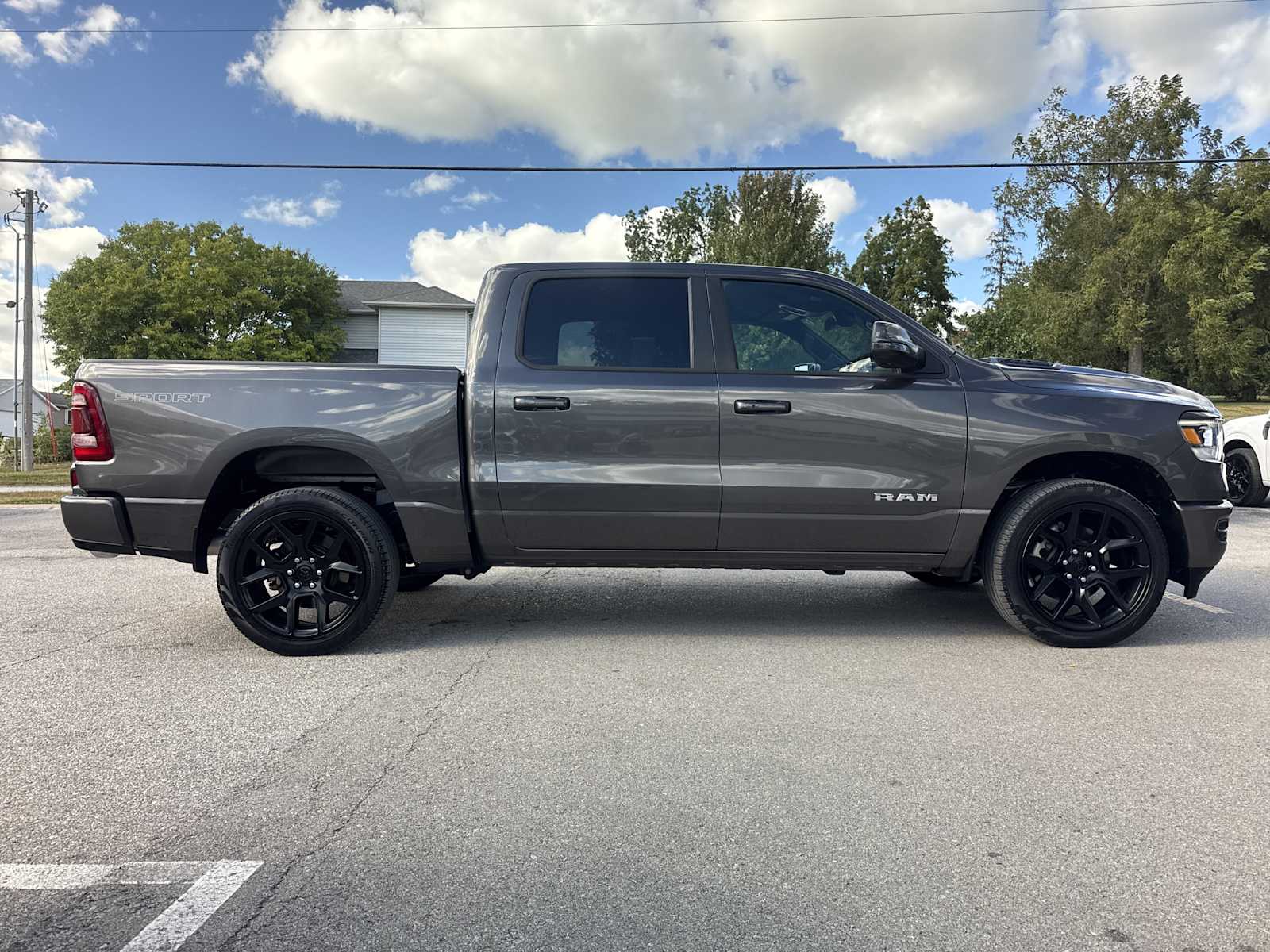 2023 Ram 1500 Laramie photo 2