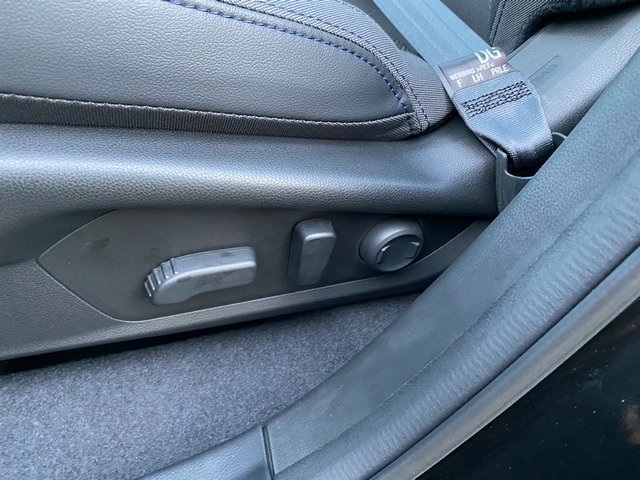 2025 Subaru Forester Premium photo 12