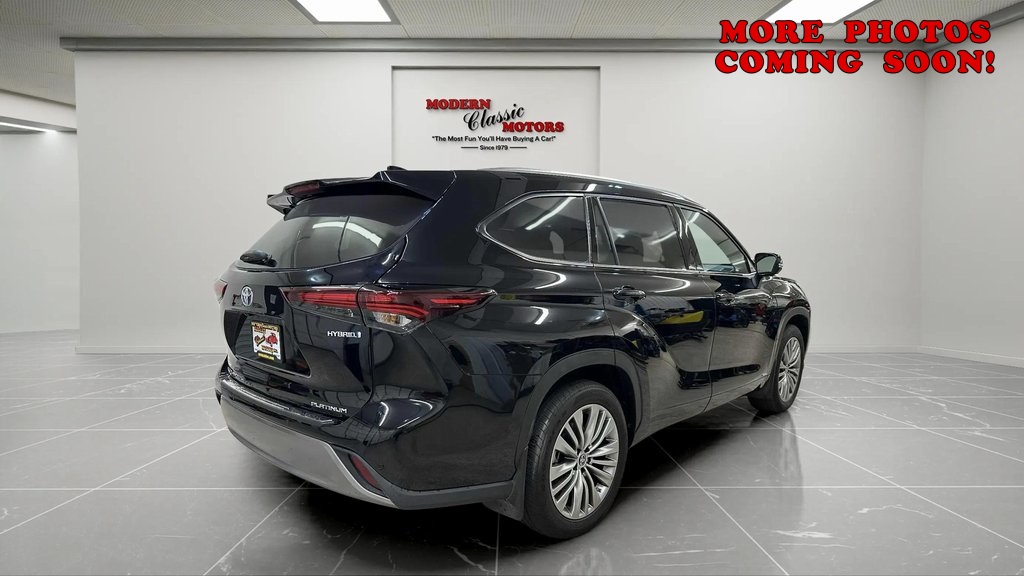 2024 Toyota Highlander Hybrid Platinum photo 7