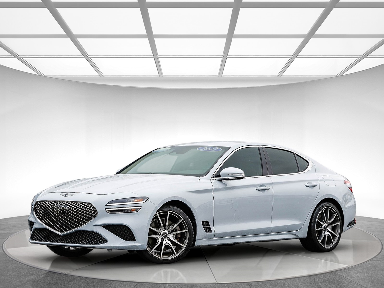 2022 GENESIS G70 Standard's photo