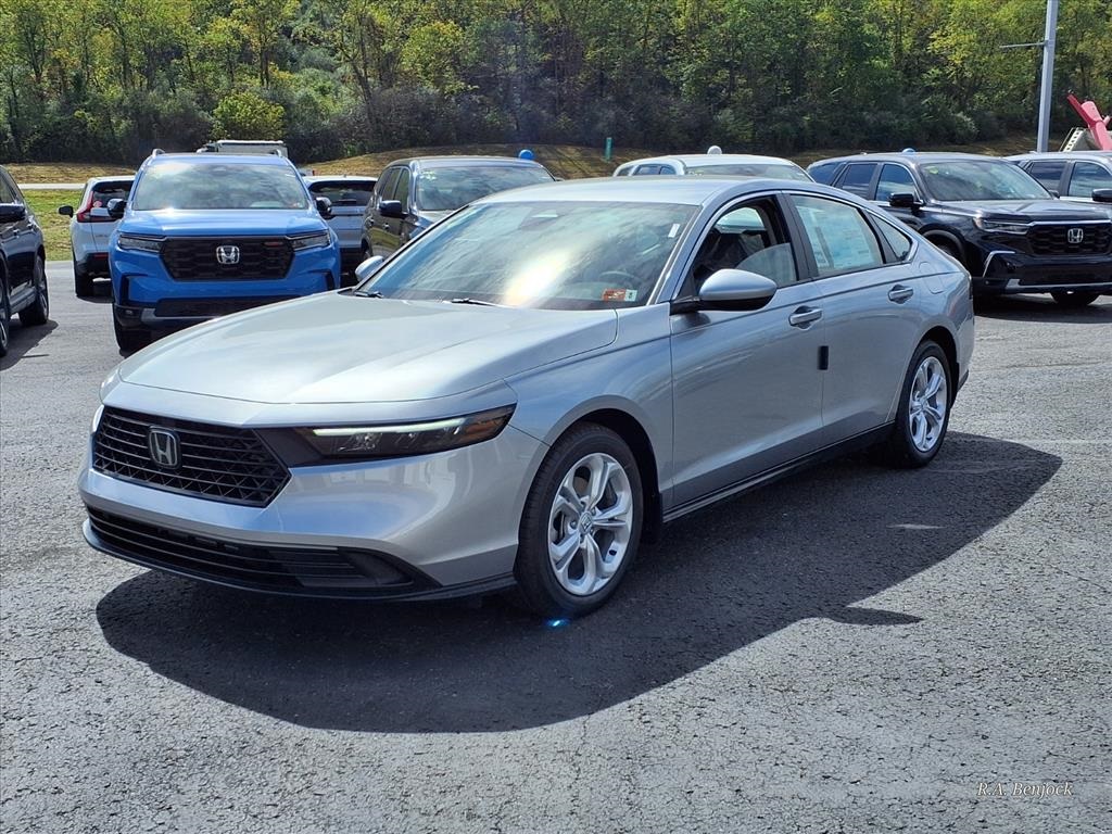 2025 Honda Accord 1.5T SE photo 4