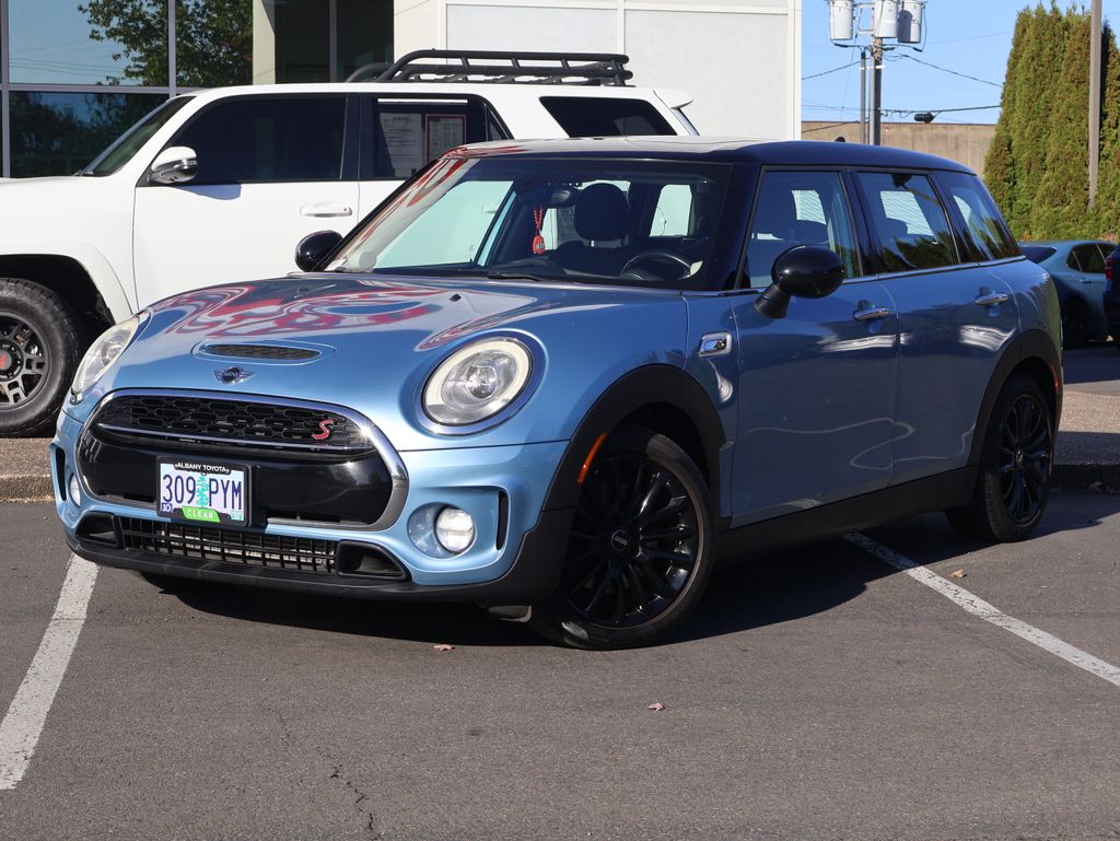 2017 MINI Clubman