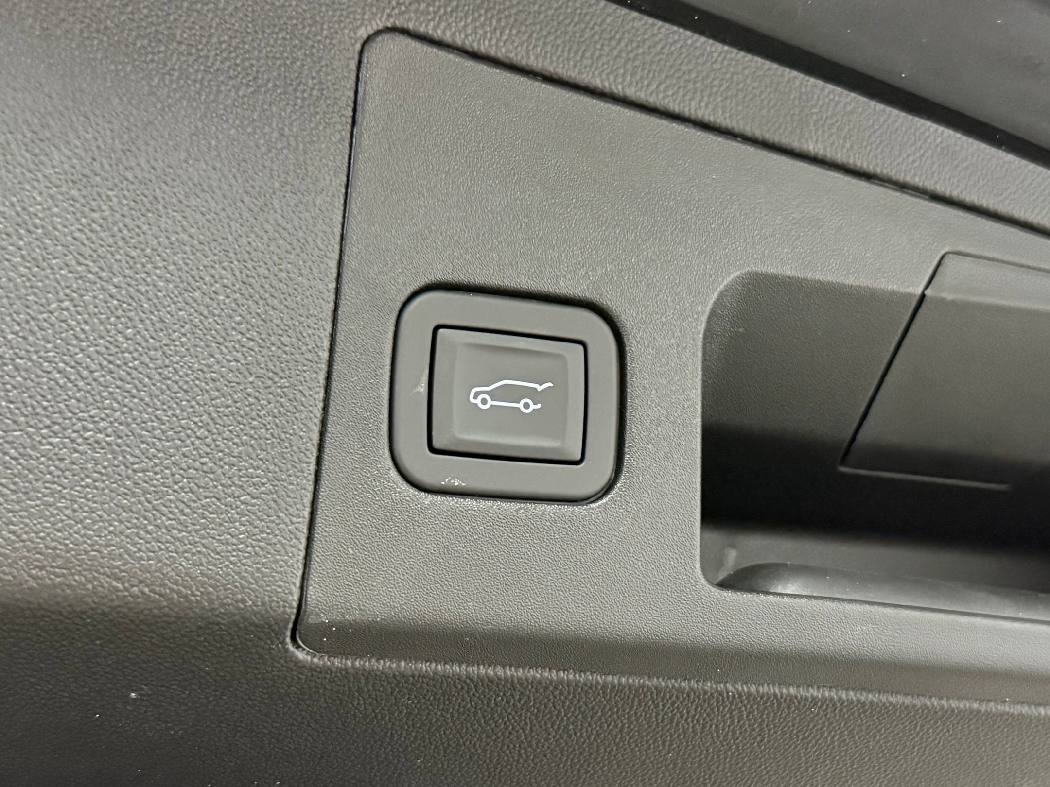 2025 Cadillac XT5 Premium Luxury photo 36