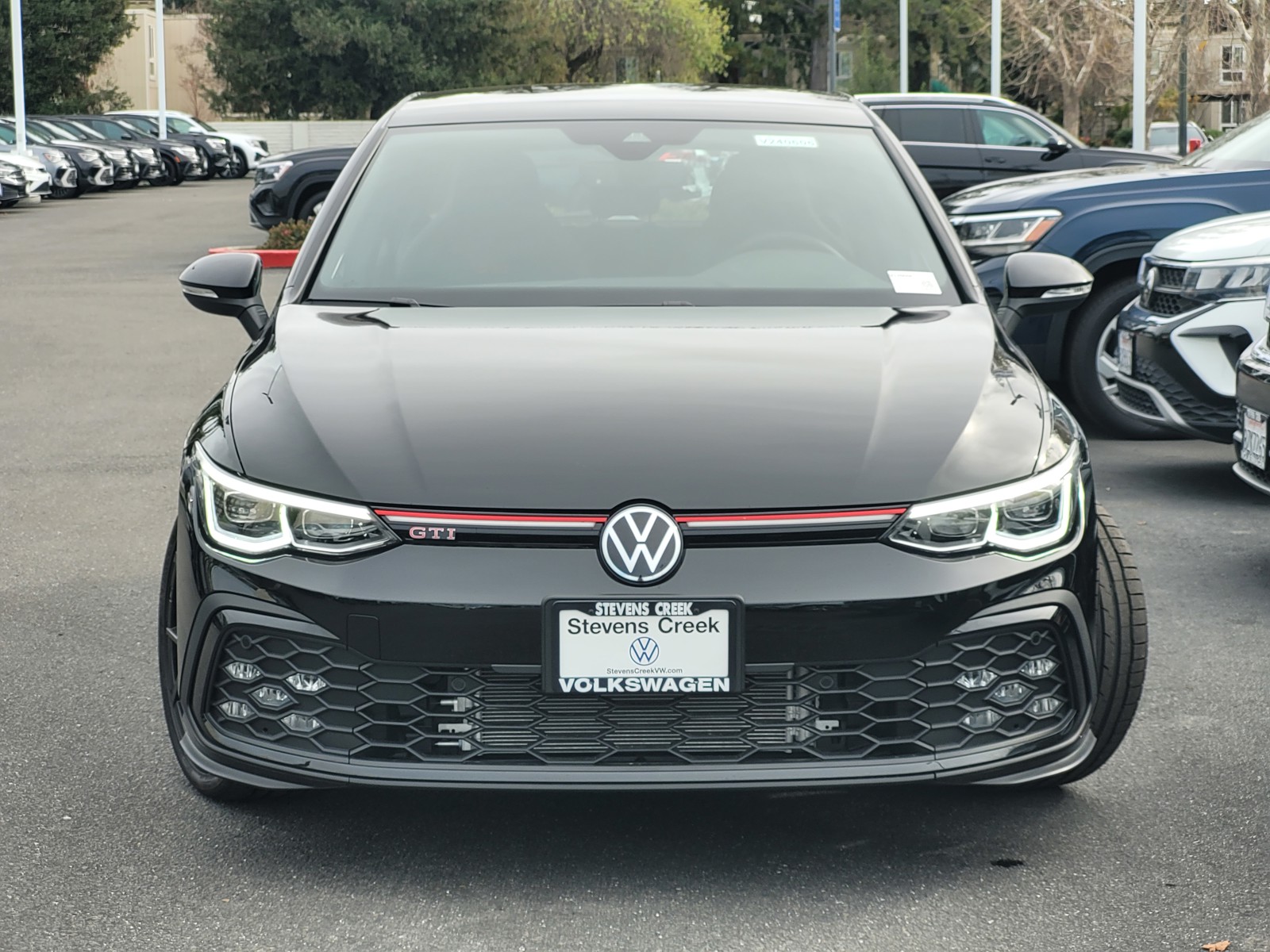 2024 Volkswagen Golf GTI 380 SE photo 2