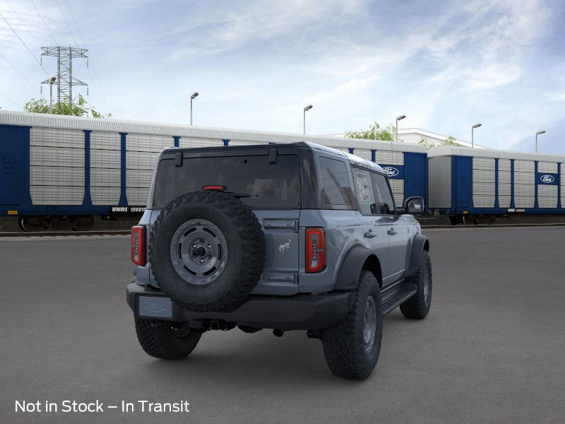 2025 Ford Bronco Outer Banks photo 8