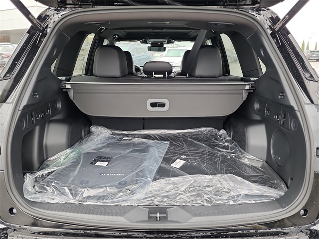 2025 Subaru Forester Touring photo 4