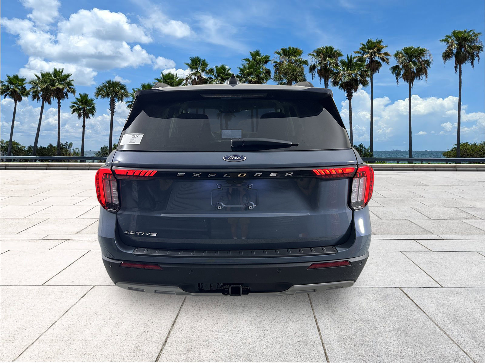 2025 Ford Explorer photo 7
