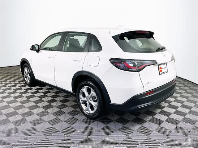 2025 Honda HR-V LX photo 5