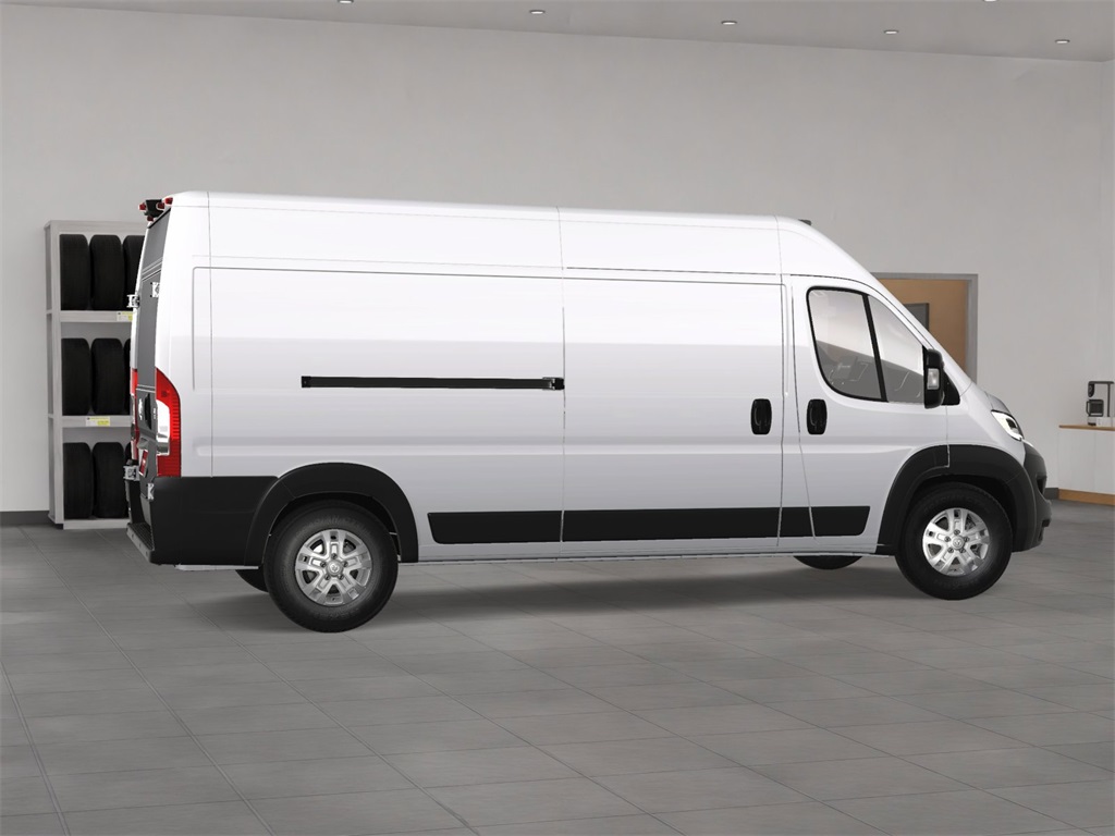 2025 Ram ProMaster 2500 SLT photo 4