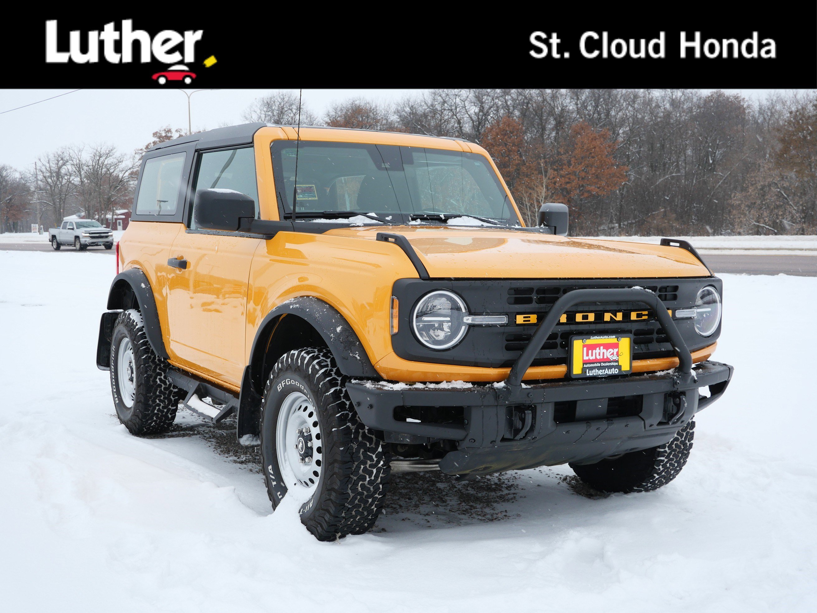 2022 Ford Bronco 2-Door Base's photo