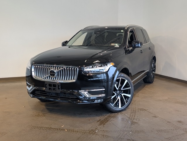 2024 Volvo XC90 Plus's photo