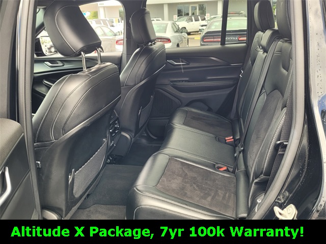 2023 Jeep Grand Cherokee Altitude X photo 11