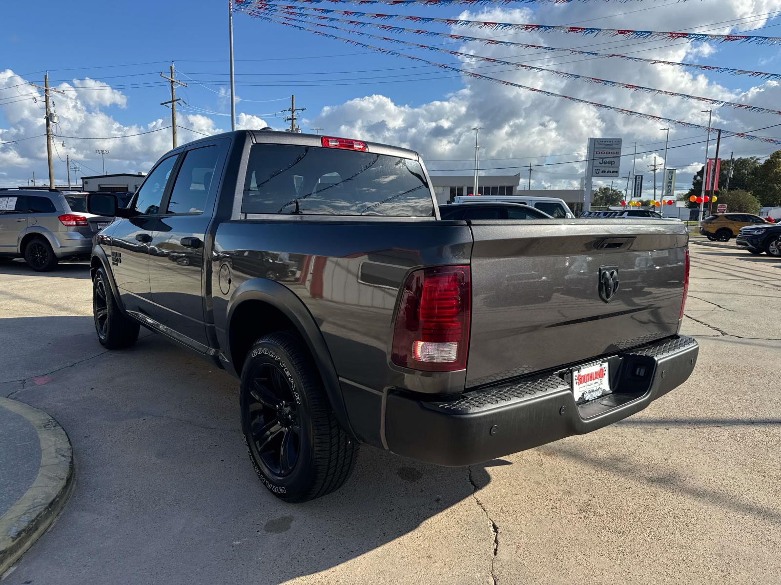 2024 Ram 1500 Classic Warlock photo 4