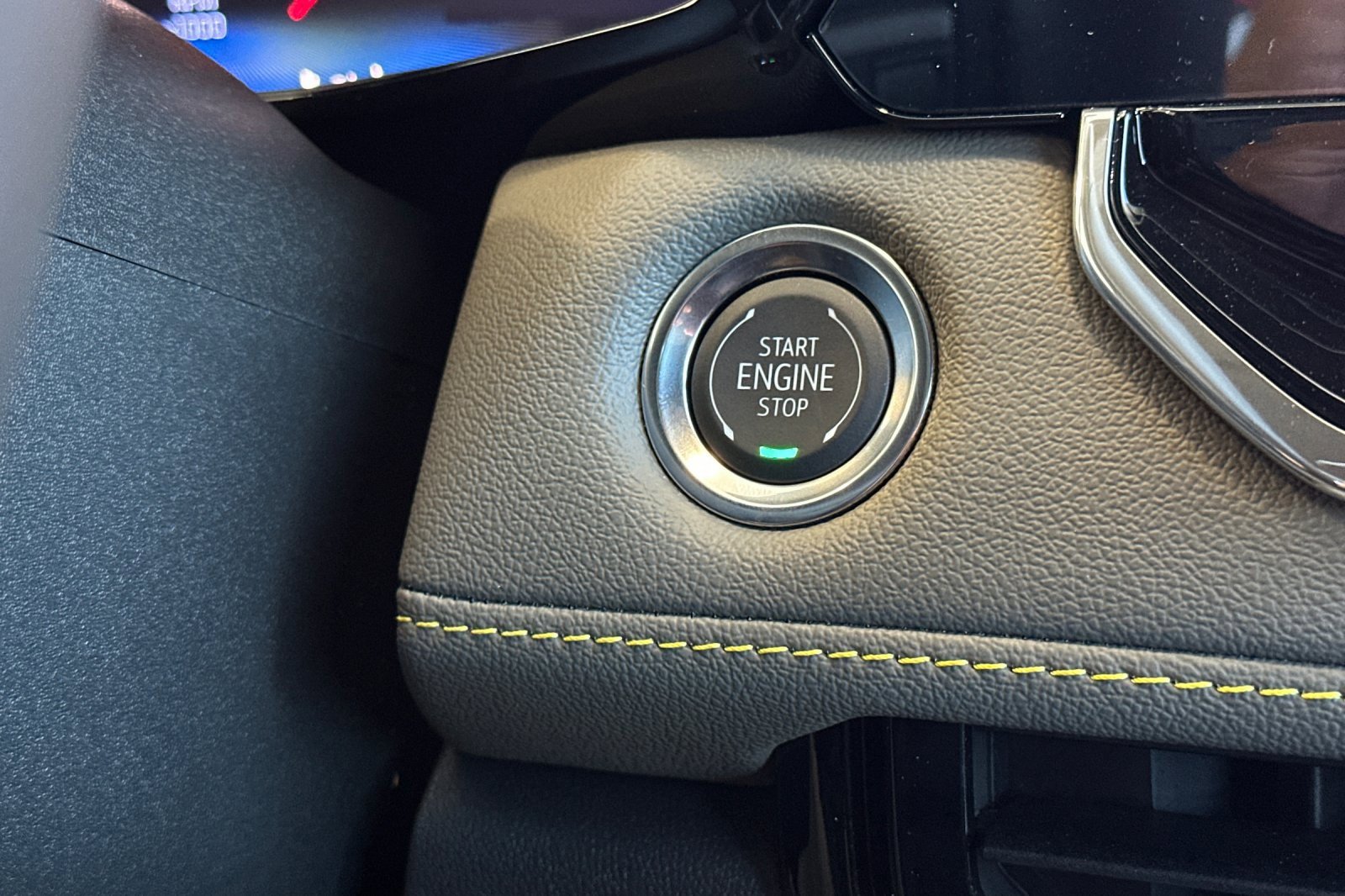 2026 Chevrolet Colorado ZR2 photo 22